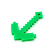 Кирка из Minecraft, 3d модель брелок зеленый