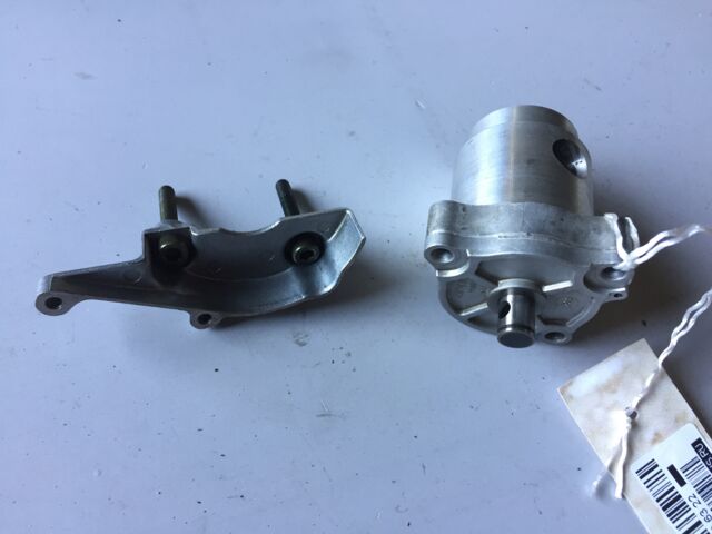 насос масляный Suzuki Bandit GSF400VS K716 1995-1996г., б/у