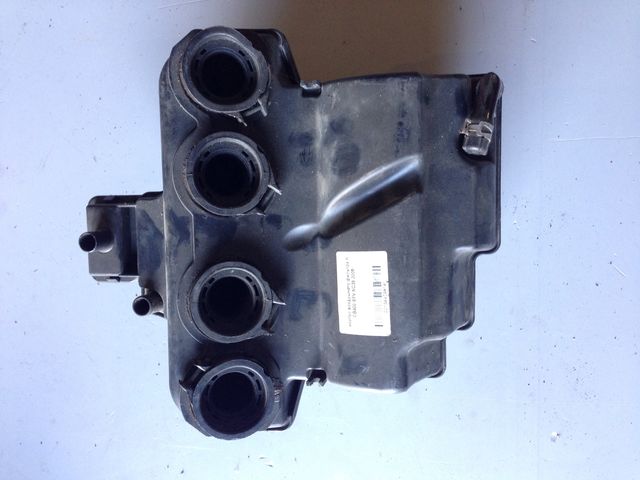 корпус воздушного фильтра Honda CB400SFV NC39 2006г., б/у