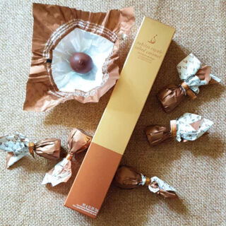 Инжир в молочном шоколаде с соленой карамелью №6 (Rabitos royale milk 95 g)