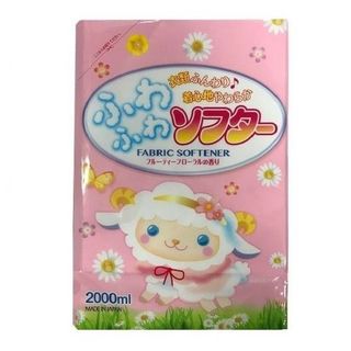 Кондиционер для стирки Rocket Soap Fuwafuwa, воздушная мягкость, цветочный аромат, мягкая упаковка, 2 л