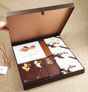 Ассорти в подарочной коробке Деликатессен №7 Pablo Garrigos Ibanez 1490 гр