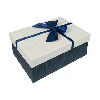 Подарочная коробка  GBOX-R58/3-7,  23х16х9,8см.