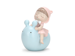 0280 FISSMAN Статуэтка "Ребёнок с улиткой" 11,5х9,5х14см ( полирезин)