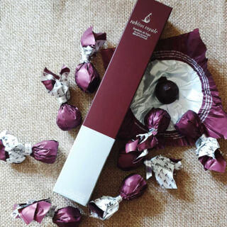 Инжир в темном шоколаде с трюфельным кремом №6 (Rabitos royale dark 95 g)