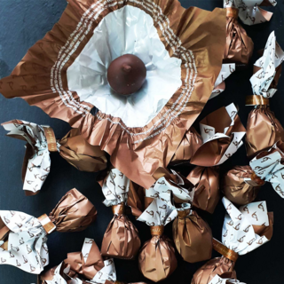 Rabitos Royale Инжир в молочном шоколаде с соленой карамелью весовой, 1 кг