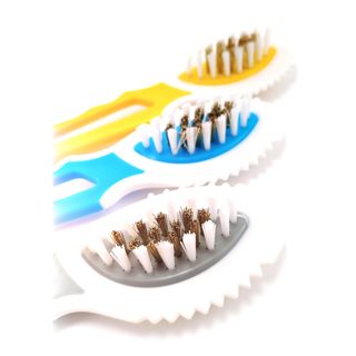 Щетка для чистки обуви Tarrago, тройная (резина, нейлон, латунь)