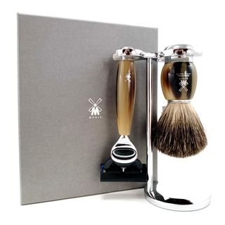 Бритвенный набор MUEHLE VIVO, бритва Fusion, помазок с натуральным барсучьим ворсом