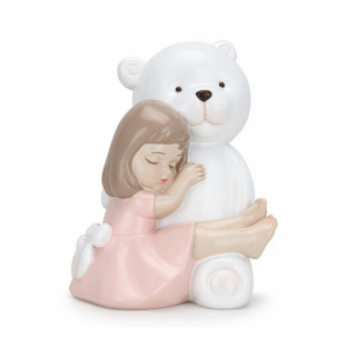 0266 FISSMAN Статуэтка "Девочка с большим медведем" 12х12,5х15см ( полирезин)