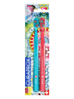 Набор зубных щеток Curaprox Ultrasoft Summer 2021 (голубая, малиновая), d0.10мм, 2шт