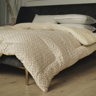 Одеяло стеганое  (плотность наполнителя 200 г/м²) Коллекция «Хетта» 172x205