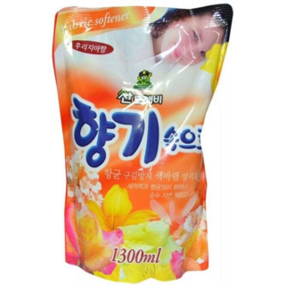 002541 "Sandokkaebi"  Кондиционер для белья «Фрезия» Soft Aroma Fresia 1300 мл, мягкая упаковка 1/12