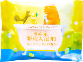 Соль-таблетка для ванн Charley Sommelier  расслабляющая с ароматом меда и лимона