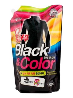Жидкое средство для деликатной стирки черных и цветных вещей Aekyung Wool Shampoo Black & Color (запаска), 1300 мл