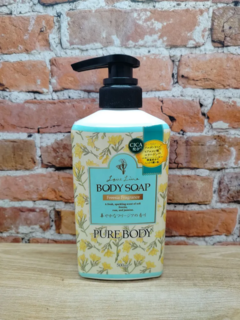 300325 "Mitsuei" " Love Line "Pure Body Freesia" Увлажняющий гель д/душа с аргановым маслом, гиалуроновой кислотой, коллагеном с ароматом фрезия 500мл  1/12