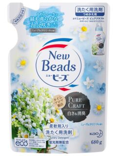 Мягкий гель для стирки белья KAO New Beads Pure Craft Травяной фреш с ароматом ландыша и ромашки, сменная упаковка, 680г