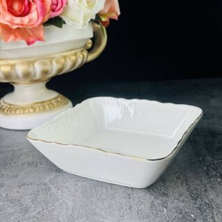 Квадратный салатник 16,5см MARIA GOLD  в подарочной упаковке Фарфор арт. 226-194