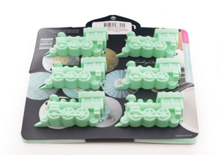 6725 FISSMAN Форма для выпечки 6 кексов ПАРОВОЗЫ, цвет Аквамарин (силикон)