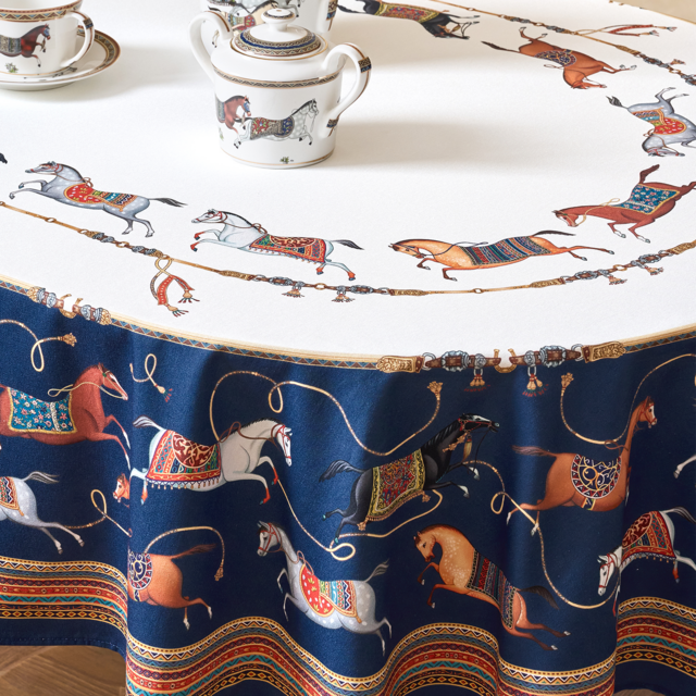 СКАТЕРТЬ ОВАЛЬНАЯ "PASSAGE"160Х220СМ ,БЕЛЫЙ, 100% ХЛОПОК,ТВИЛ, ПРОПИТКА