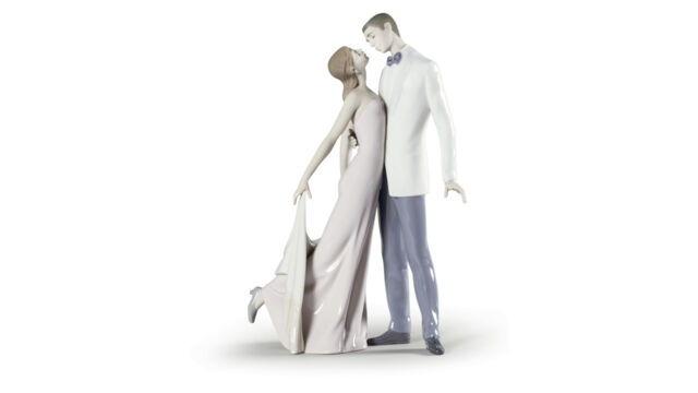 Фигурка Lladro Счастливая годовщина 21x32 см, фарфор