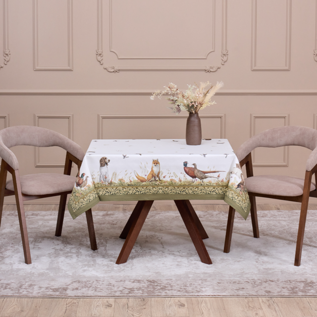 СКАТЕРТЬ "ОХОТА"110Х140СМ ,100% ХЛОПОК,ЗЕЛЕНЫЙ,ТВИЛ, ПРОПИТКА