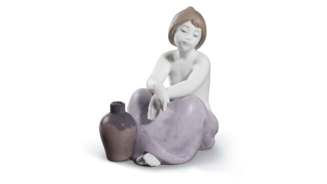 Фигурка Lladro Габриэлла 16х18 см, фарфор