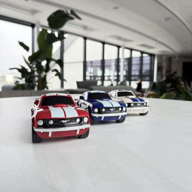 Игрушечная гоночная машинка Baghera Ford Mustang, молочная