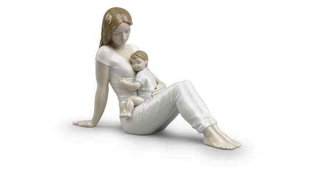 Фигурка Lladro Материнская любовь 36х25 см, фарфор