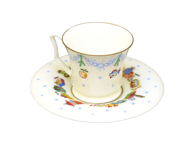 Кофейная чашка с блюдцем Императорский фарфоровый завод, рисунок Ёлка форма Юлия