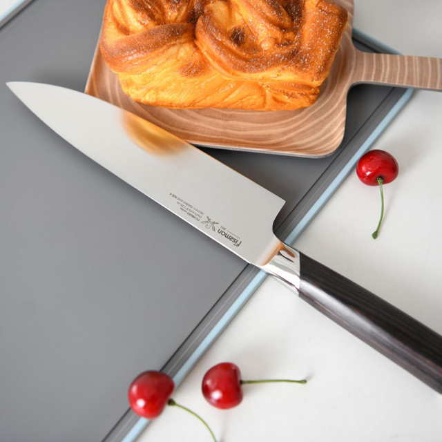 2814 FISSMAN Нож Поварской 20см FUJIWARA (сталь AUS-6)