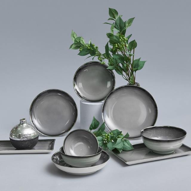 13712 FISSMAN Тарелка ELEGANTE GRAY 20см (фарфор)