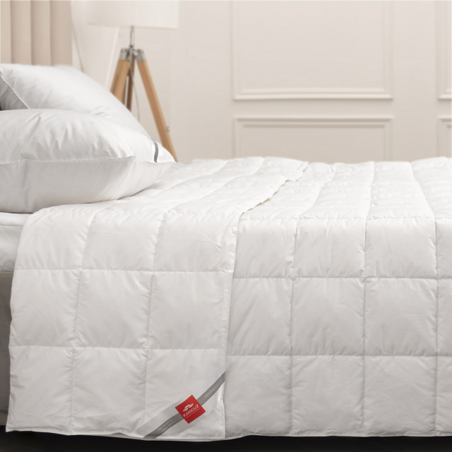 Одеяло стеганое легкое Kariguz «Pure Down/Чистый Пух», 70 г/м2, 150х200 см