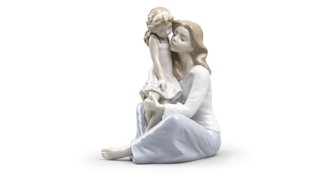 Фигурка Lladro Мамина дочка 27x22 см, фарфор