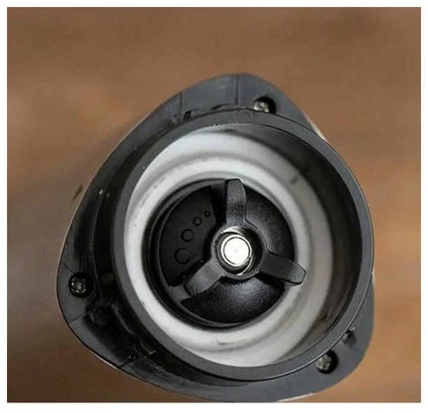 8251 FISSMAN Кофемолка ручная 17см (пластиковый корпус)