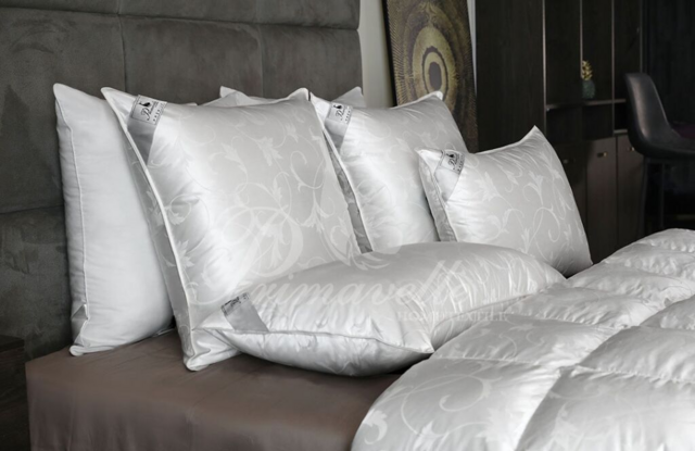 Подушка Monferrat