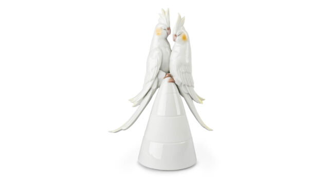 Фигурка Lladro Влюбленные нимфы 18x27 см, фарфор