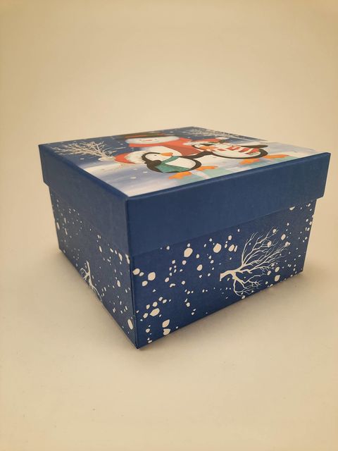 Подарочная коробка  GBOX-S74/3-04.,  13х13х8см.