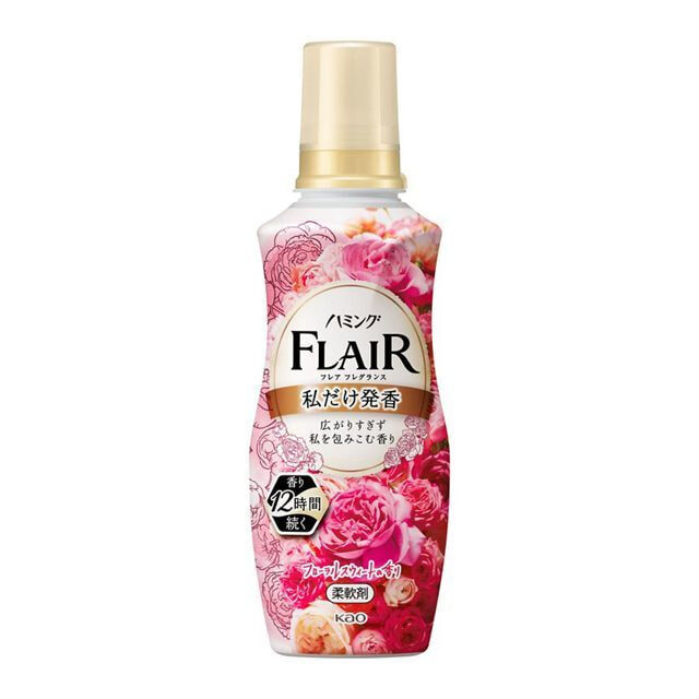 Кондиционер-смягчитель для белья KAO Flair Fragrance Floral Sweet, со сладким цветочно-фруктовым ароматом, бутылка с колпачком-дозатором, 520мл