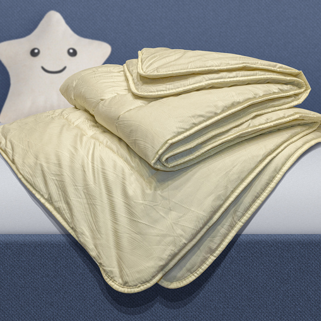 Одеяло стеганое Kariguz Kids "Теплый и сухой" легкое, плотность наполнителя 150 г/м2, 110х140 см