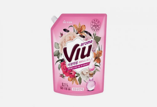 Кондиционер для белья "Aroma Viu Happiness Rose" с ароматом букета роз и антибактериальным эффектом 2,1 л, мягкая упаковка с крышкой