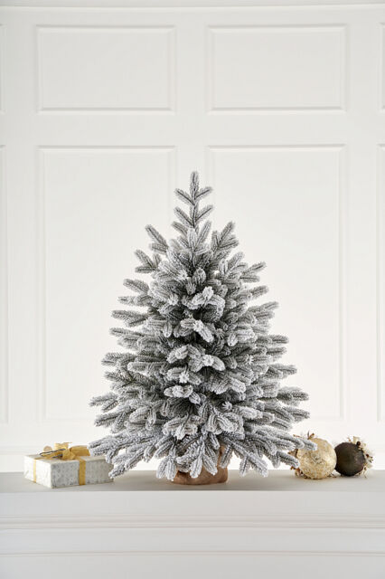 Ель настольная заснеженная Версальская, Max Christmas, высотой 0.9 м (пенек+мешковина)