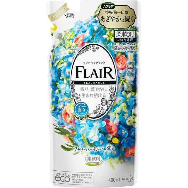 Арома кондиционер для белья KAO Flair Fragrance, аромат Цветочная гармония, мягкая упаковка, 400 мл