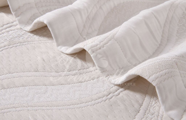 Покрывало Seline кремовый