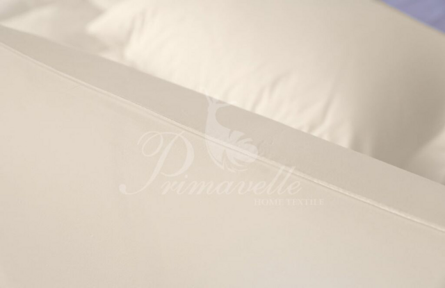 Подушка Brigitta бежевая