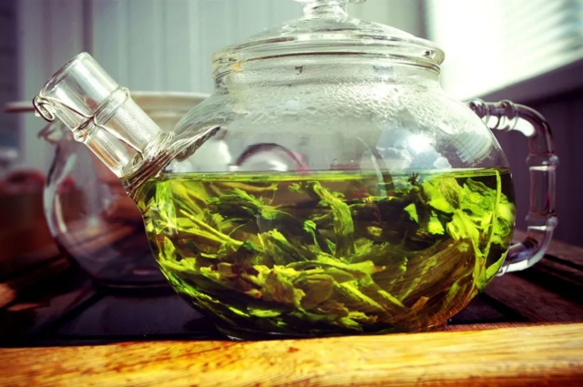Shennun Зеленый чай с лимоном, 200г с домиком