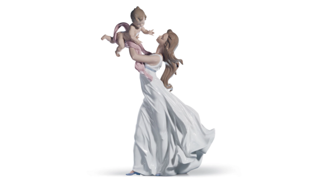 Фигурка Lladro Моя маленькая радость 29x46 см