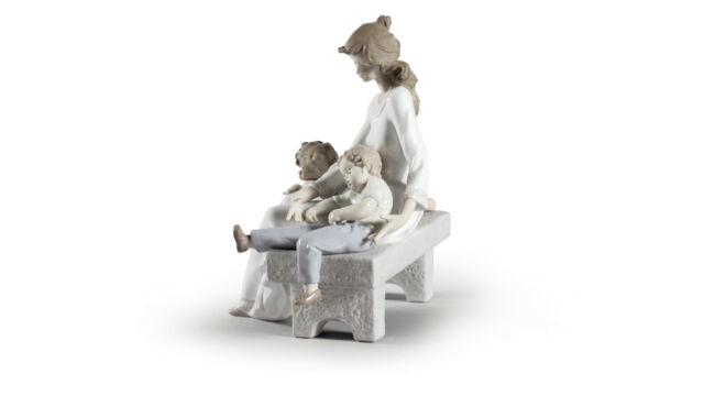 Фигурка Lladro Полуденный сон 24х13 см, фарфор