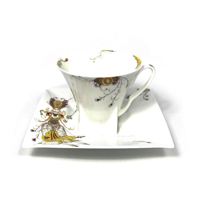 Чашка чайная с блюдцем форма Петрополь  рисунок Жар-Птица, Императорский фарфоровый завод