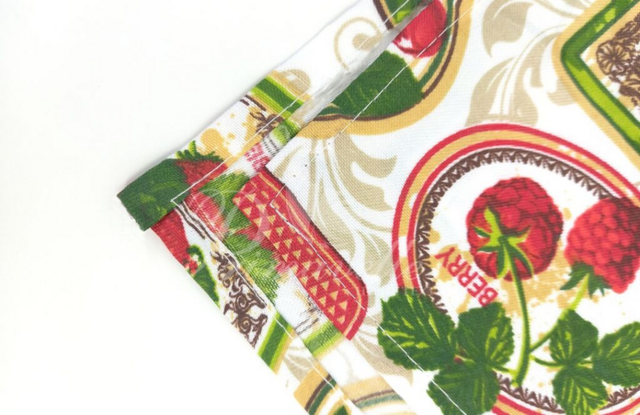 Скатерть жаккардовая Фрукты с печатным рисунком, размер 140x180