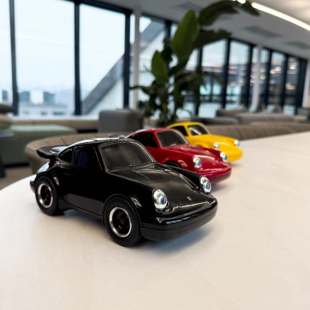 Игрушечная гоночная машинка Baghera Porsche 911, черная